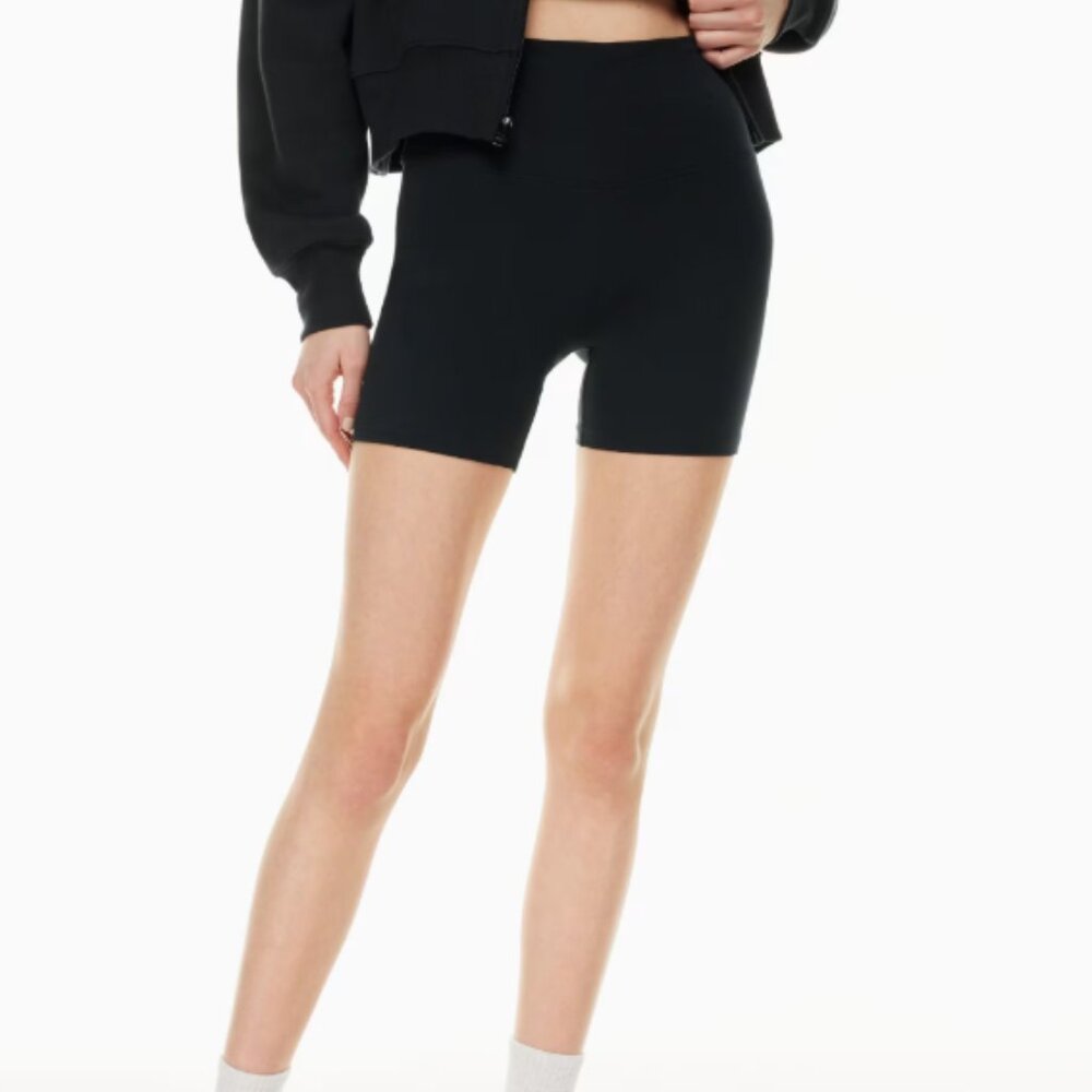 Aritzia TNA Biker Shorts in Size XS